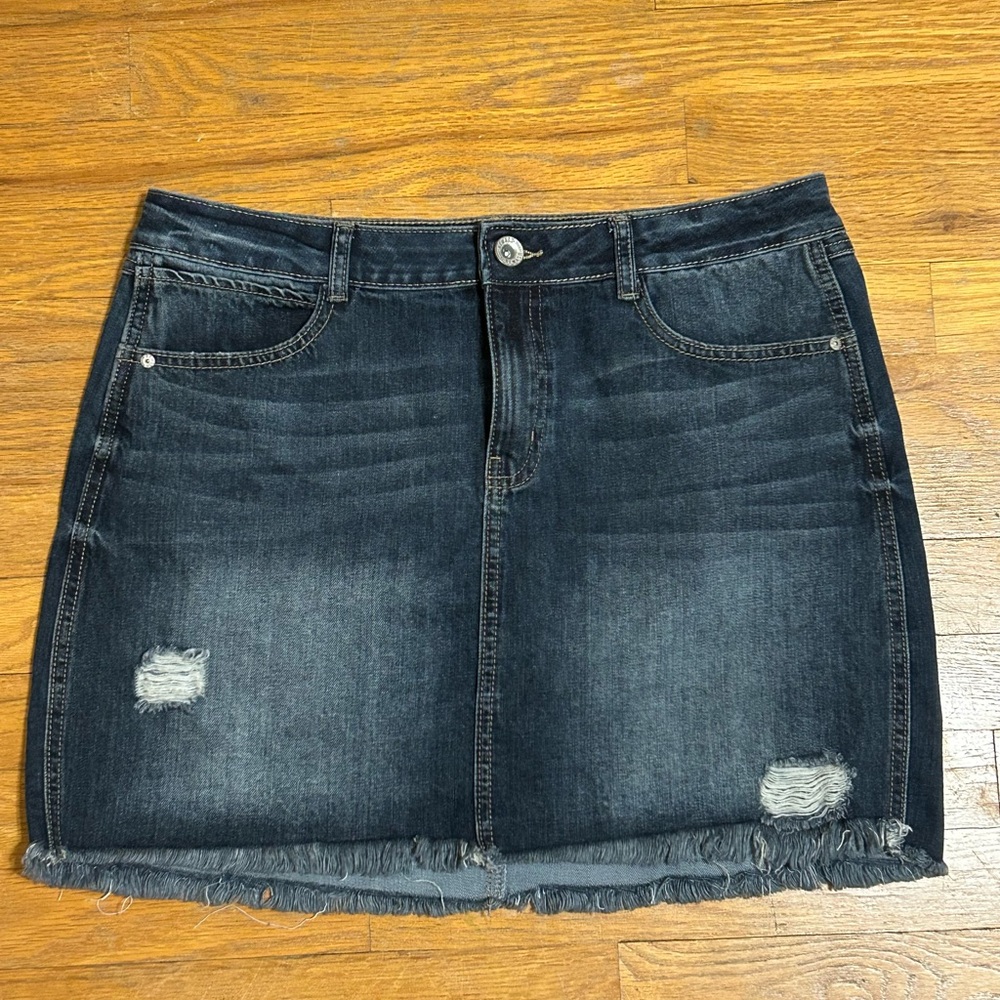 Rewash Dark Wash Distressed Denim Mini Skirt with‎ Raw Hem Size 13